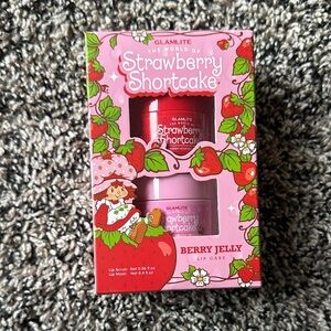 Glamlite Strawberry Shortcake Lip Care Set